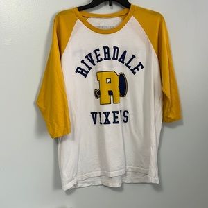 Riverdale Vixens Baseball tee